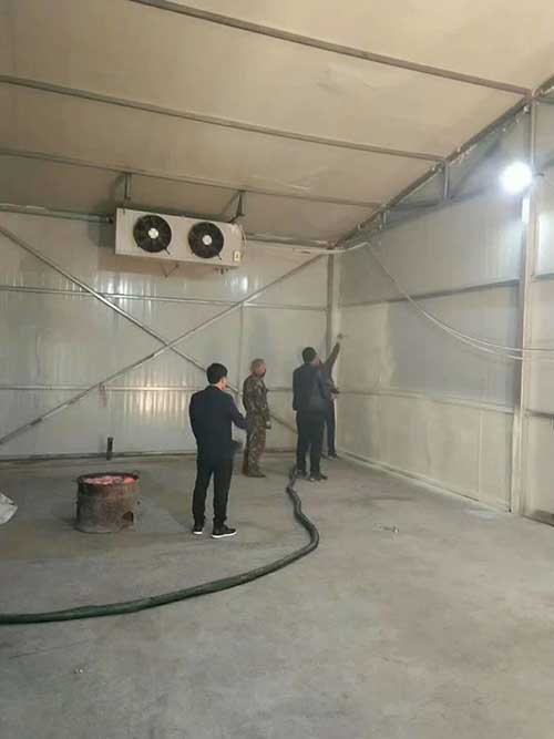 江苏省苏州市大棚保温聚氨酯发泡机施工案例